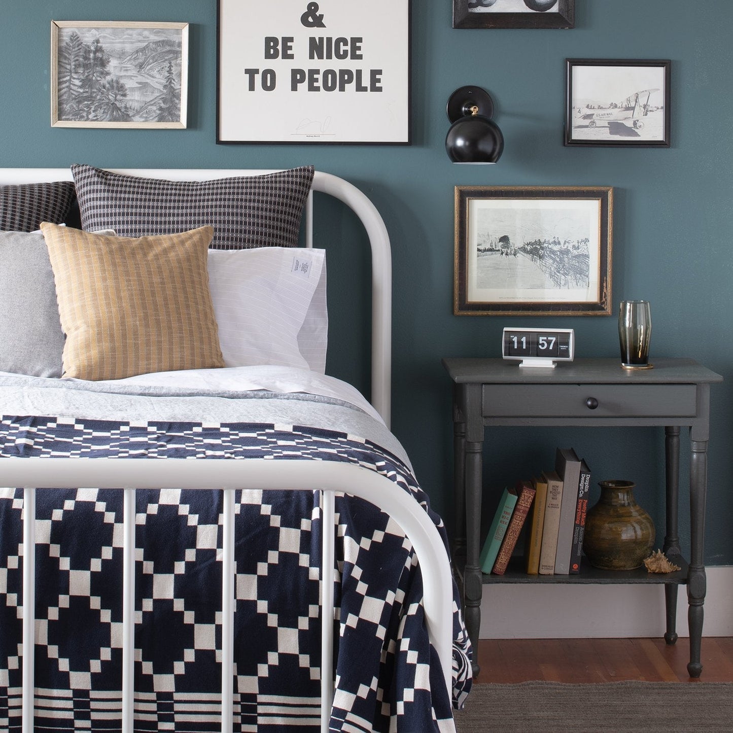 Hamilton Bed
